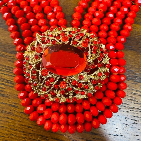 Beaded necklace set - Picture 4 of 4